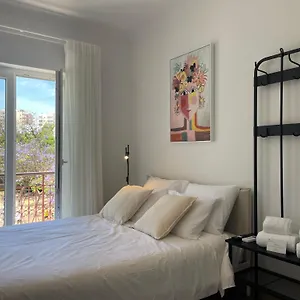 Porta 12 Apartamento